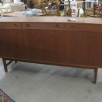 605 7510 Sideboard